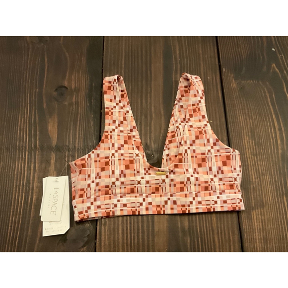 Women's L*Space Do The Twist Sports !
Bra Size L - Picture 4 of 6